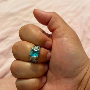 Nice costumes ring size 6